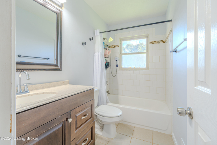 Listing Image 27