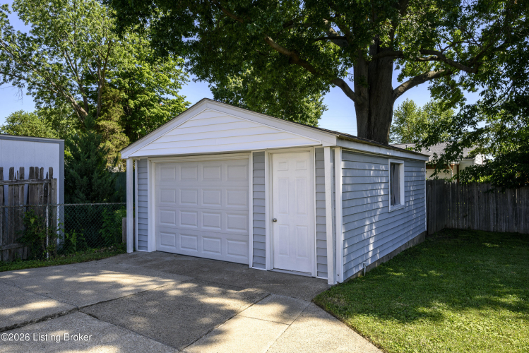 Listing Image 26