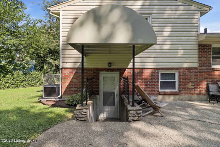 Listing Image 25