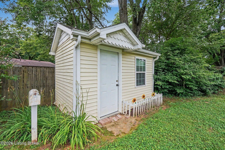 Listing Image 28