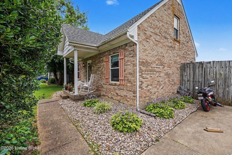 Listing Image 20