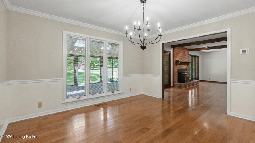 Listing Image 20