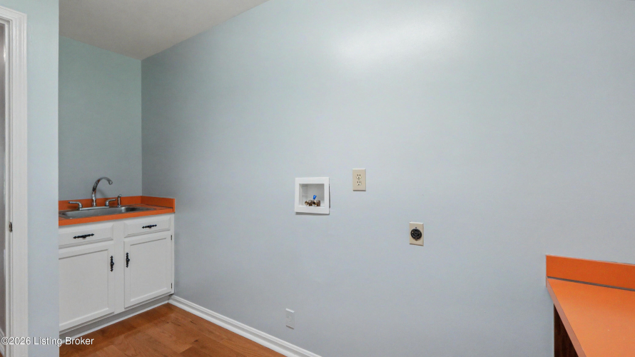 Listing Image 39