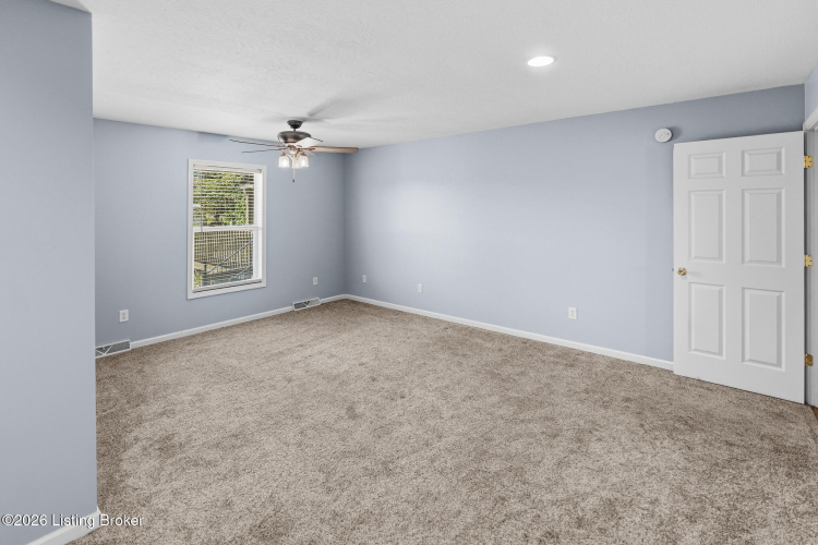 Listing Image 52