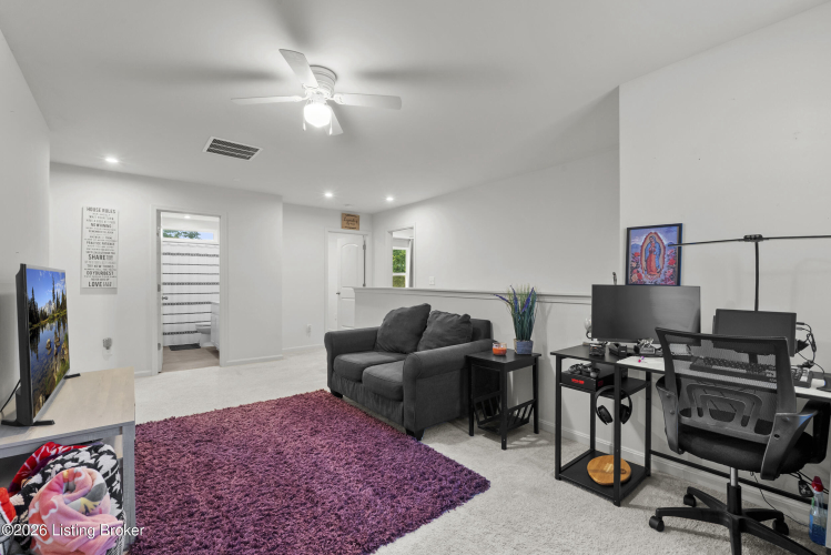 Listing Image 37