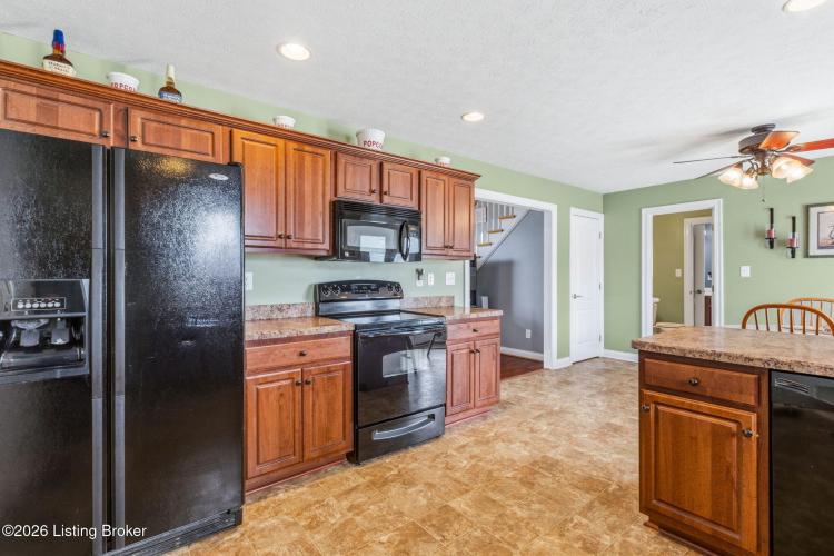Listing Image 16