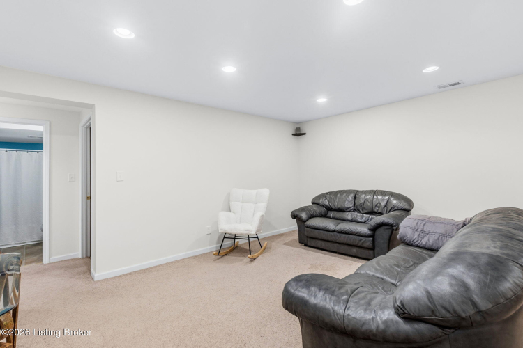 Listing Image 55
