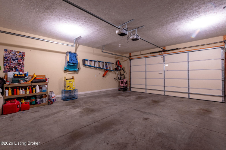 Listing Image 58