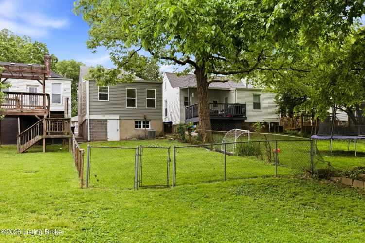 Listing Image 10