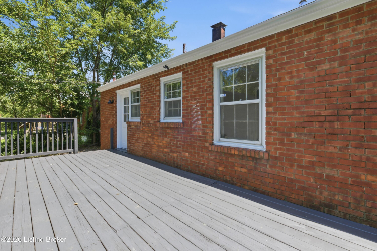 Listing Image 19