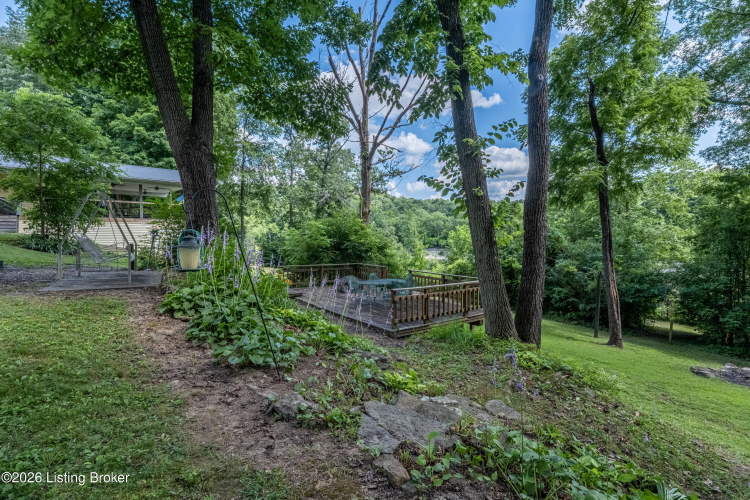 Listing Image 82