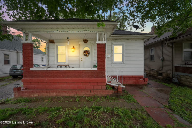 Listing Image 3