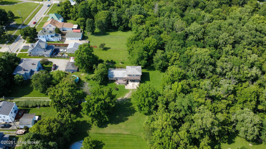Listing Image 11