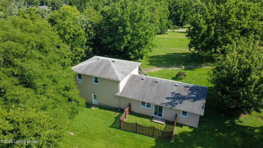 Listing Image 19