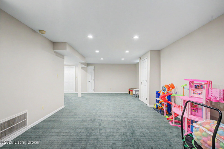 Listing Image 51