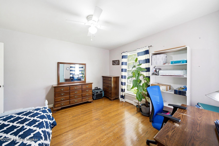 Listing Image 20