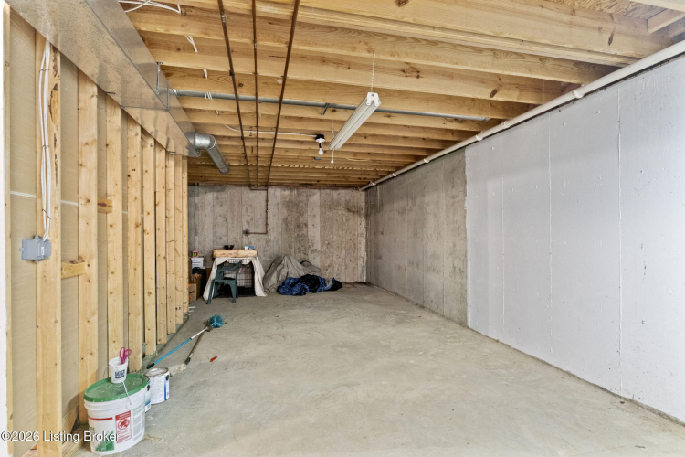 Listing Image 24