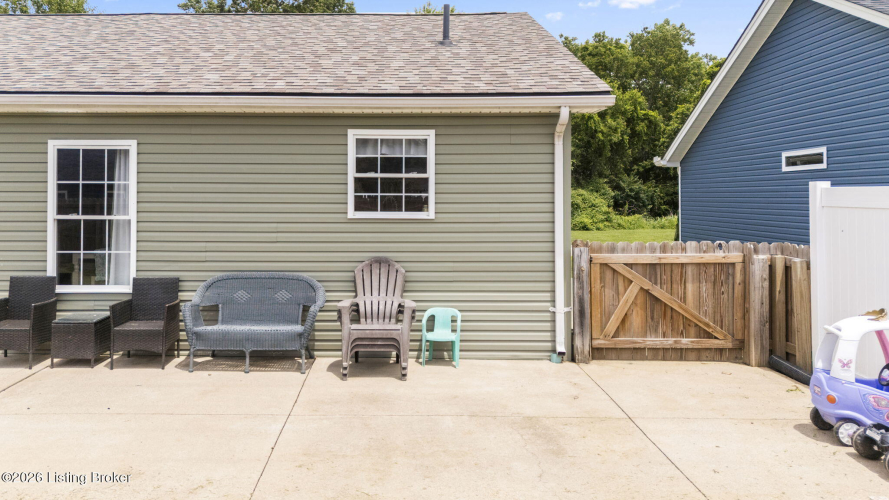 Listing Image 29