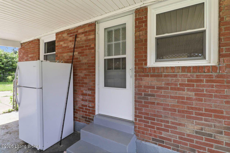 Listing Image 27