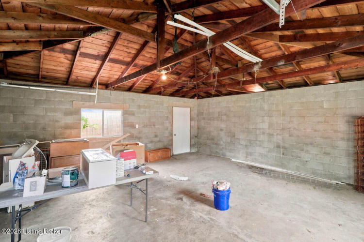 Listing Image 31