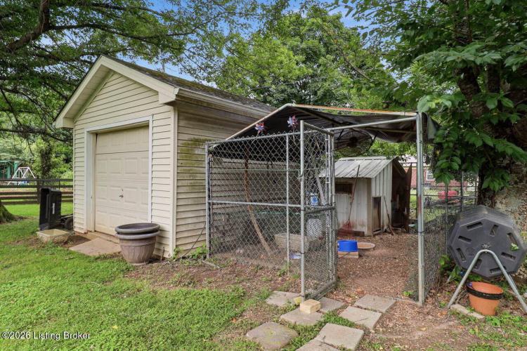 Listing Image 50