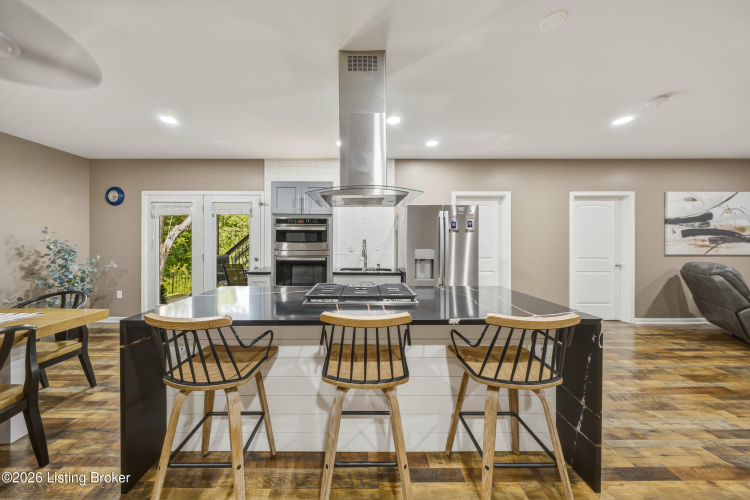 Listing Image 55