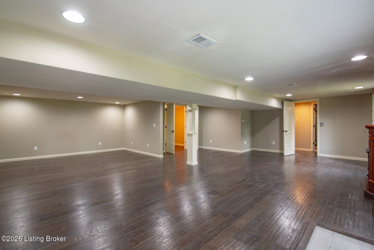 Listing Image 87