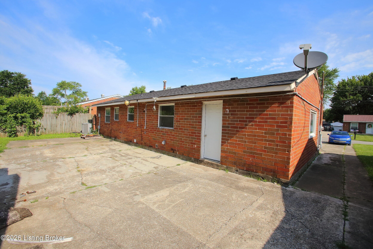 Listing Image 29