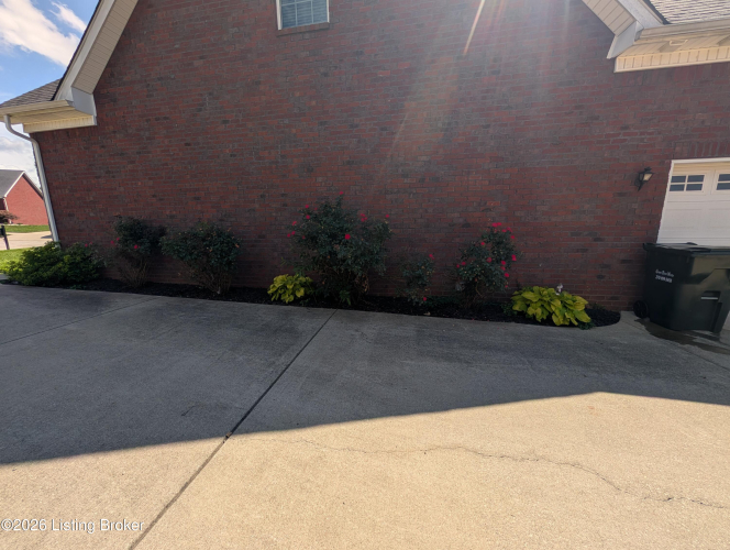 Listing Image 36