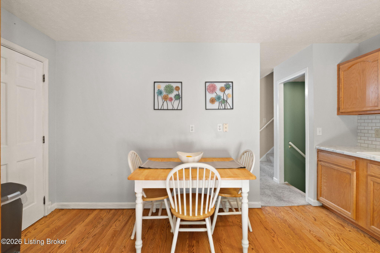 Listing Image 33