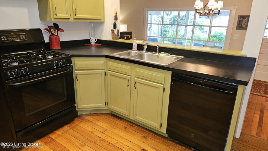 Listing Image 15