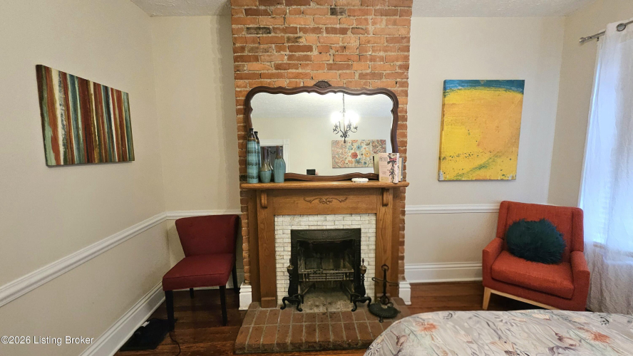 Listing Image 20
