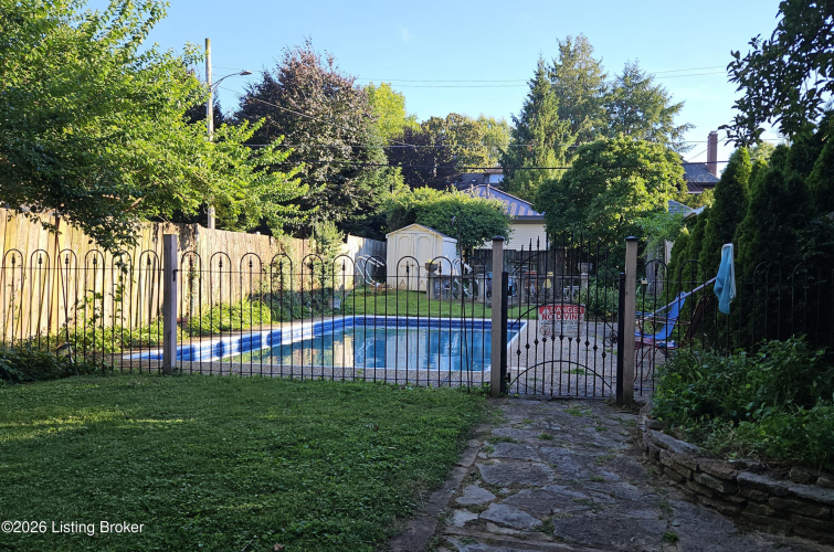 Listing Image 42