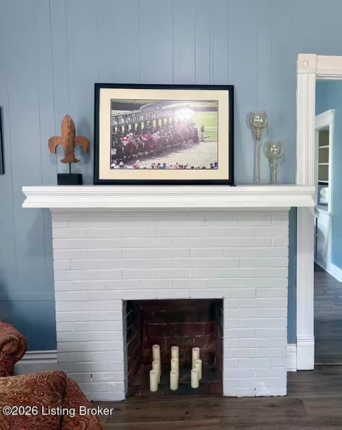 Listing Image 14