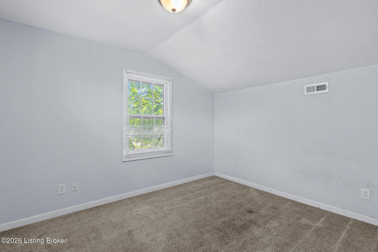 Listing Image 27