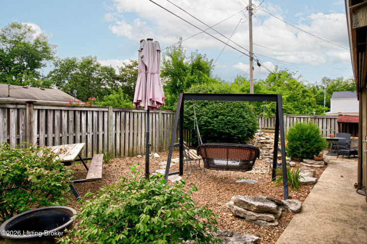 Listing Image 39