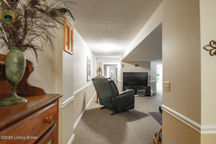 Listing Image 60