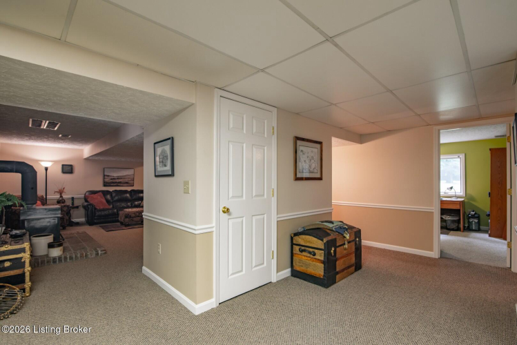 Listing Image 69