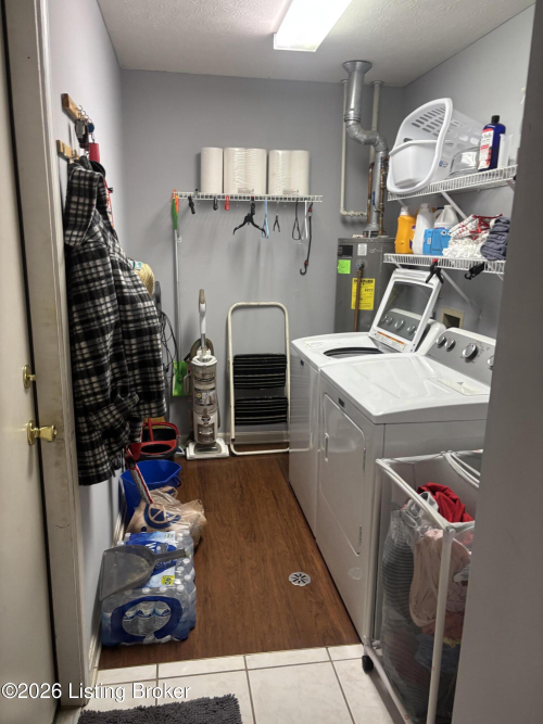 Listing Image 15