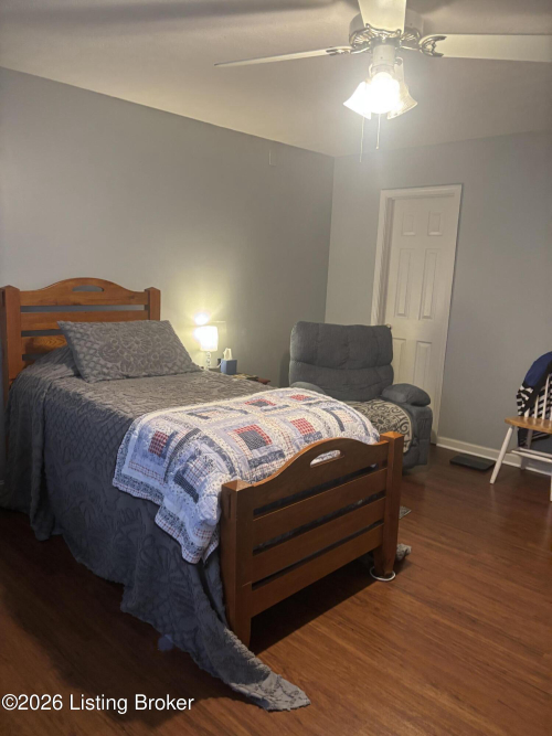 Listing Image 17