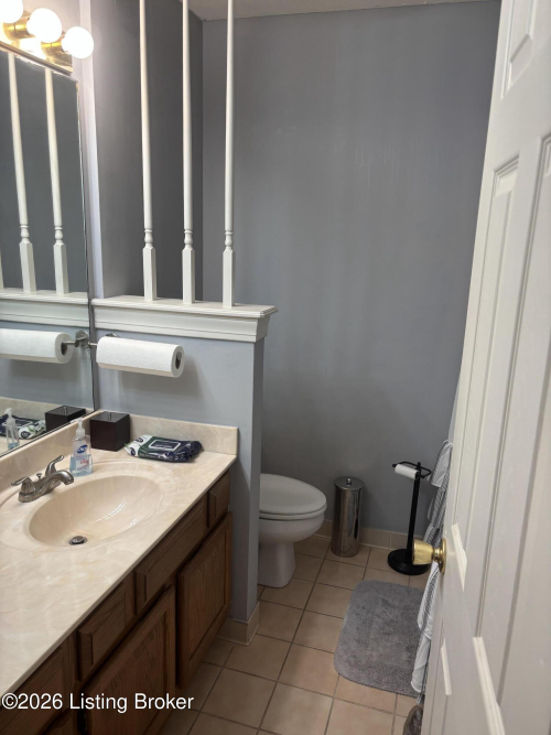 Listing Image 19