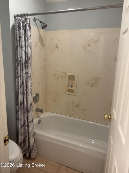 Listing Image 25