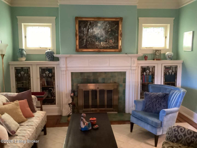 Listing Image 13