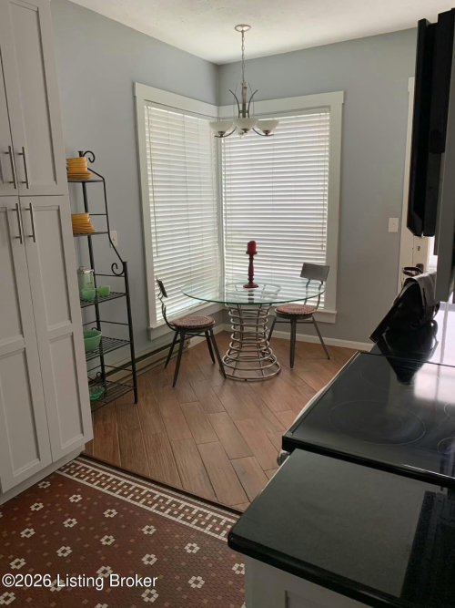 Listing Image 23