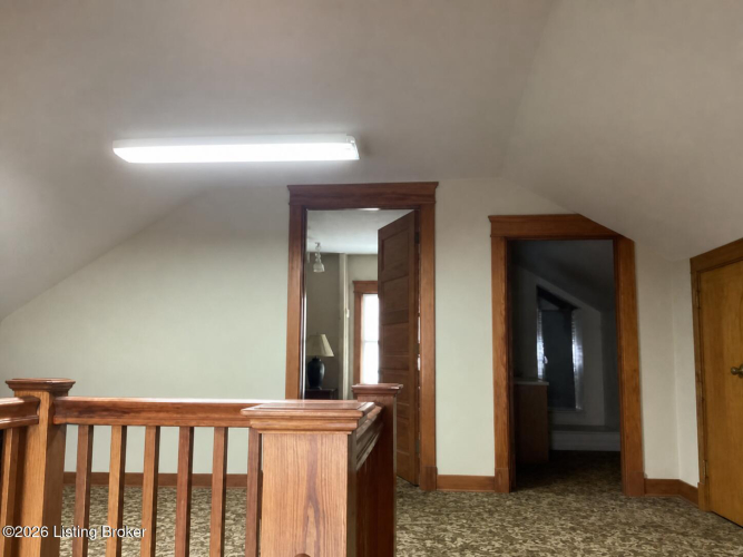 Listing Image 36
