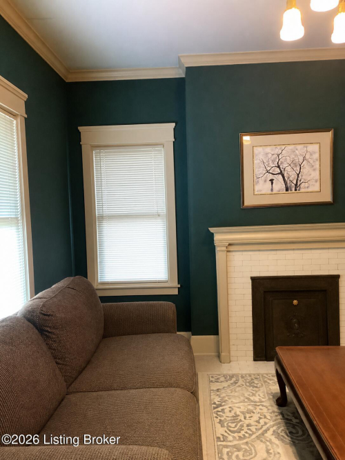 Listing Image 37