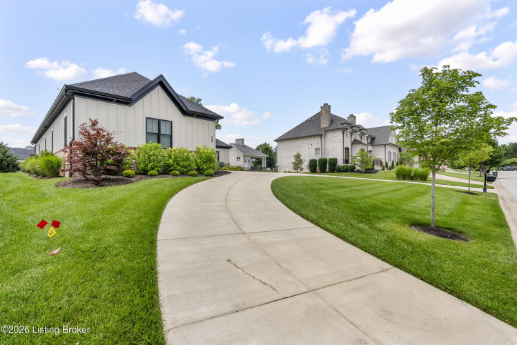 Listing Image 102