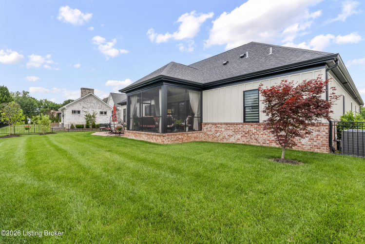 Listing Image 97