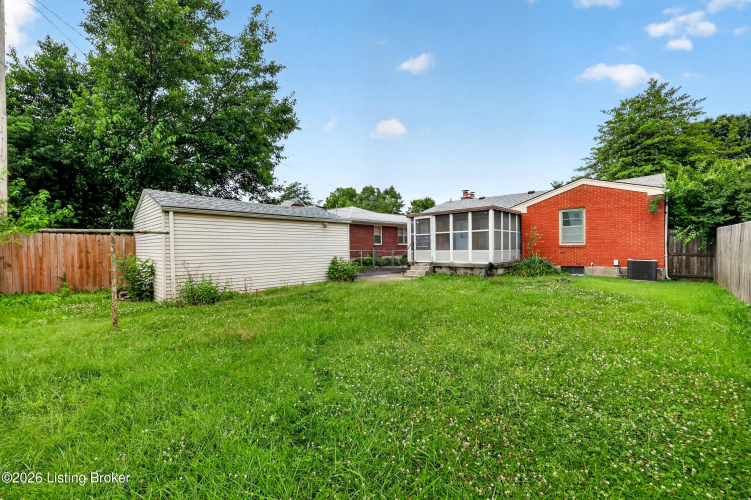 Listing Image 43