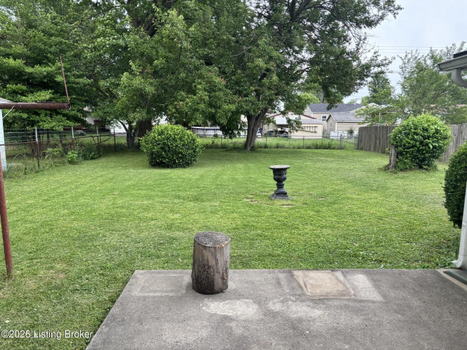 Listing Image 5